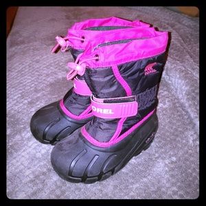 KIDS SOREL boots size 11